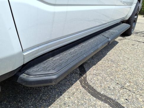Used 2026 RAM 1500 Express AWD/4WD image 10