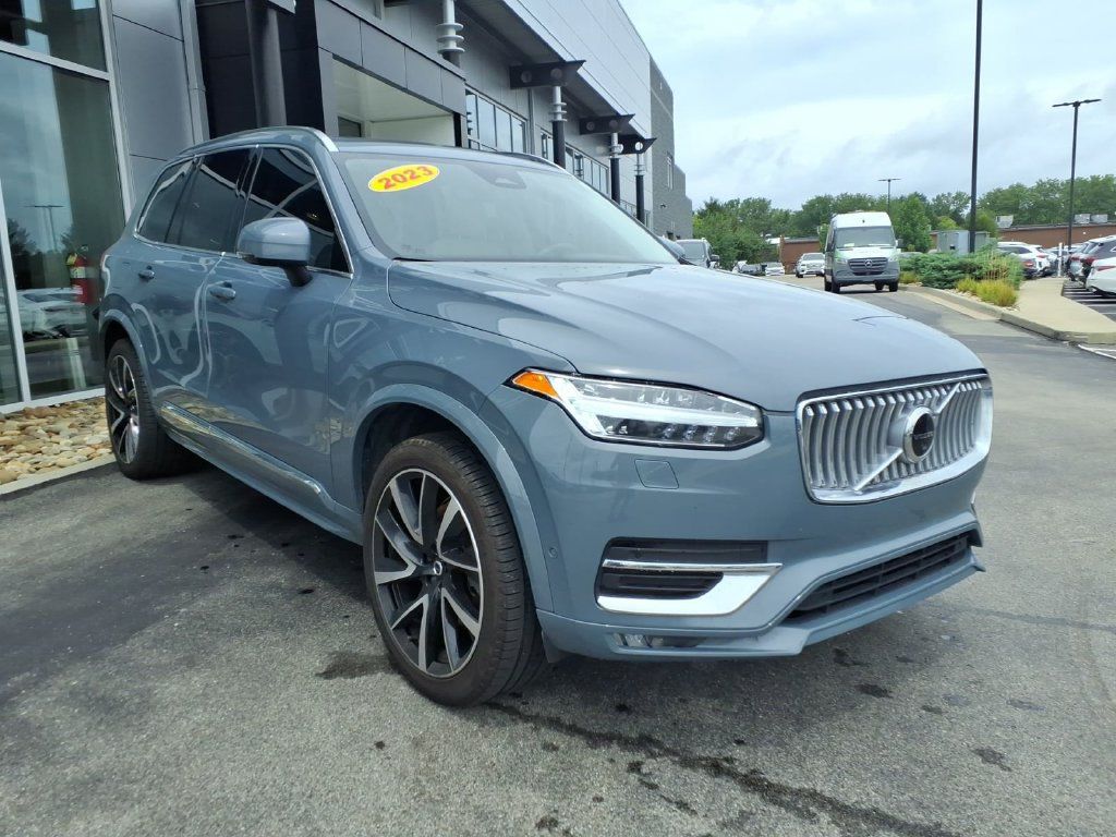 Used 2023 Volvo XC90 B6 Plus w/ Protection Package Premier AWD/4WD image 8