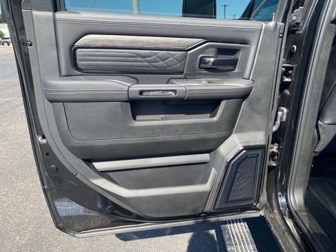 New 2025 RAM 3500 Limited image 38