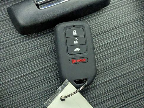 Used 2021 Honda Ridgeline RTL-E image 32
