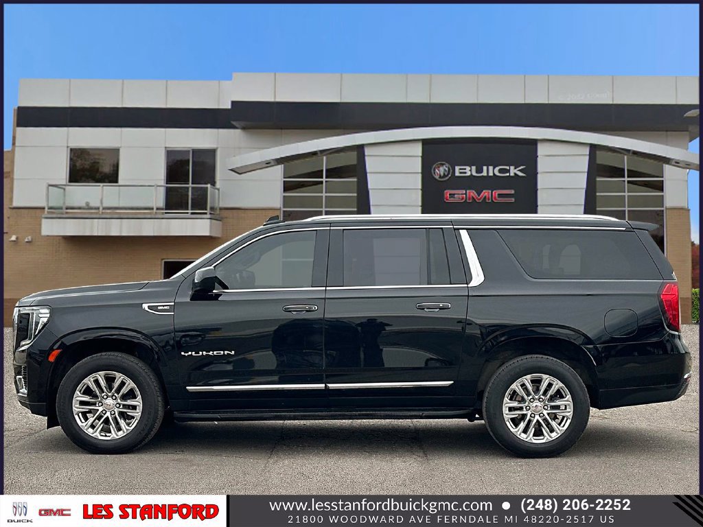 Used 2023 GMC Yukon XL SLT AWD/4WD image 2