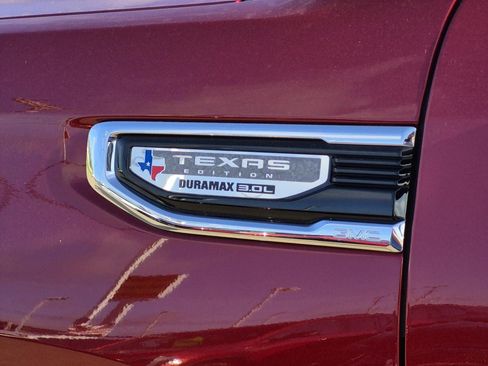 Certified 2024 GMC Sierra 1500 SLT AWD/4WD image 11