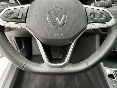 Certified 2023 Volkswagen Jetta SE FWD image 14