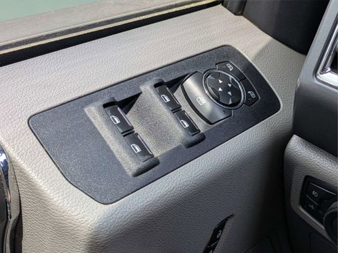 Used 2015 Ford F150 XLT w/ Equipment Group 302A Luxury AWD/4WD image 25