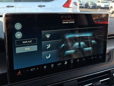 Used 2024 Lincoln Corsair AWD w/ Equipment Group 101A image 16