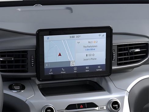 Used 2024 Ford Explorer XLT w/ Equipment Group 202A image 14