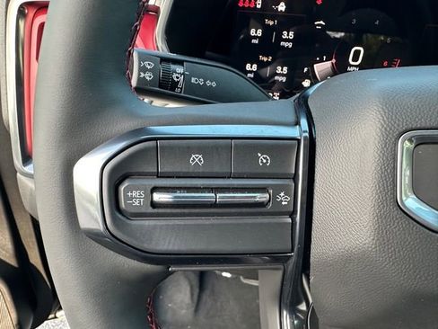 New 2025 GMC Canyon AT4 w/ AT4X Package image 29