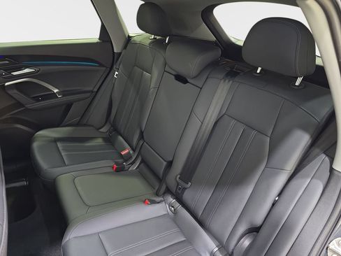 Used 2025 Audi Q5 Premium Plus w/ Premium Plus AWD/4WD image 17