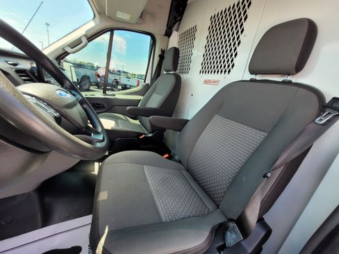 Used 2020 Ford Transit 250 Medium Roof RWD image 29
