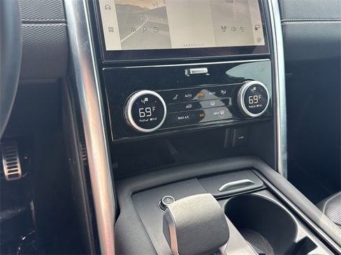 Used 2023 Land Rover Discovery HSE R-Dynamic image 21