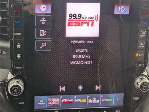 Used 2025 RAM 2500 Limited image 21