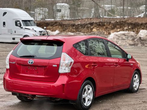 Used 2012 Toyota Prius V Two w/ Preferred Accessory Pkg image 6