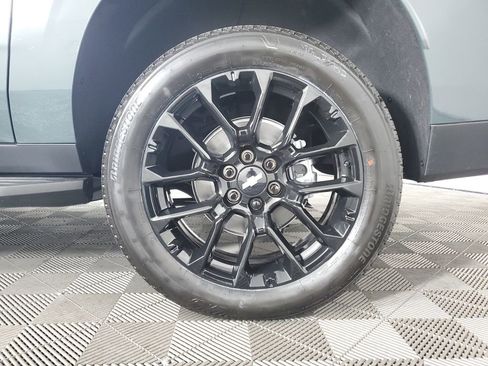 New 2026 Chevrolet Suburban RST image 33