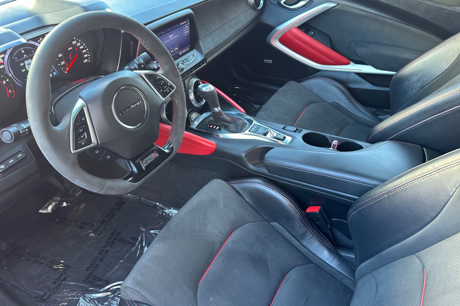 Used 2021 Chevrolet Camaro ZL1 RWD image 10