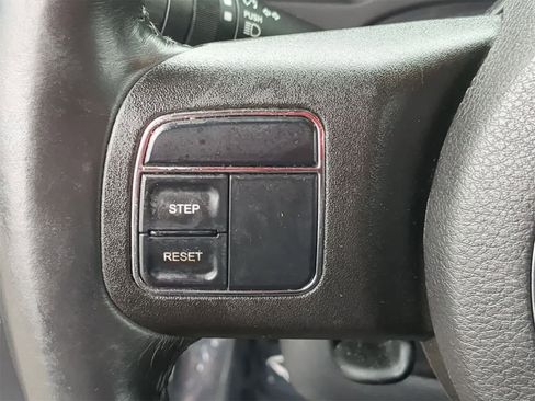 Used 2016 Jeep Patriot High Altitude image 31