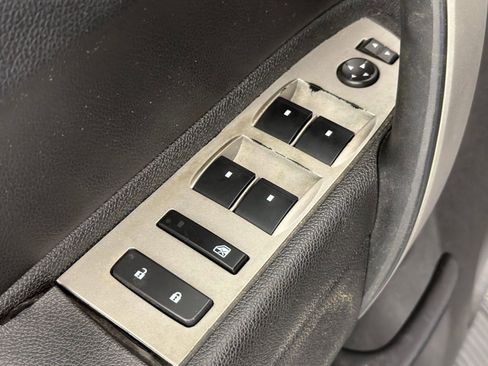 Used 2010 Chevrolet Silverado 1500 LS image 12