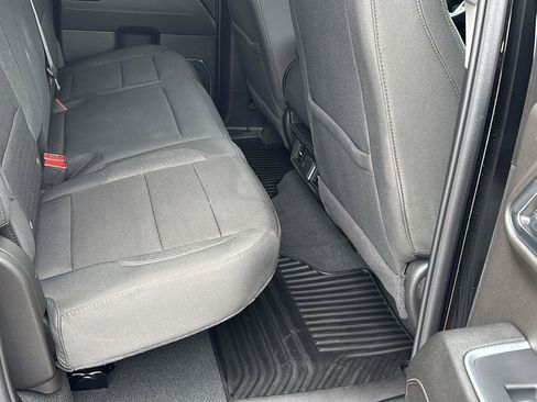 Certified 2024 Chevrolet Silverado 1500 RST AWD/4WD image 18