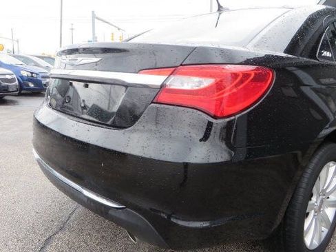 Used 2013 Chrysler 200 Limited w/ Sun/Sound Group image 18