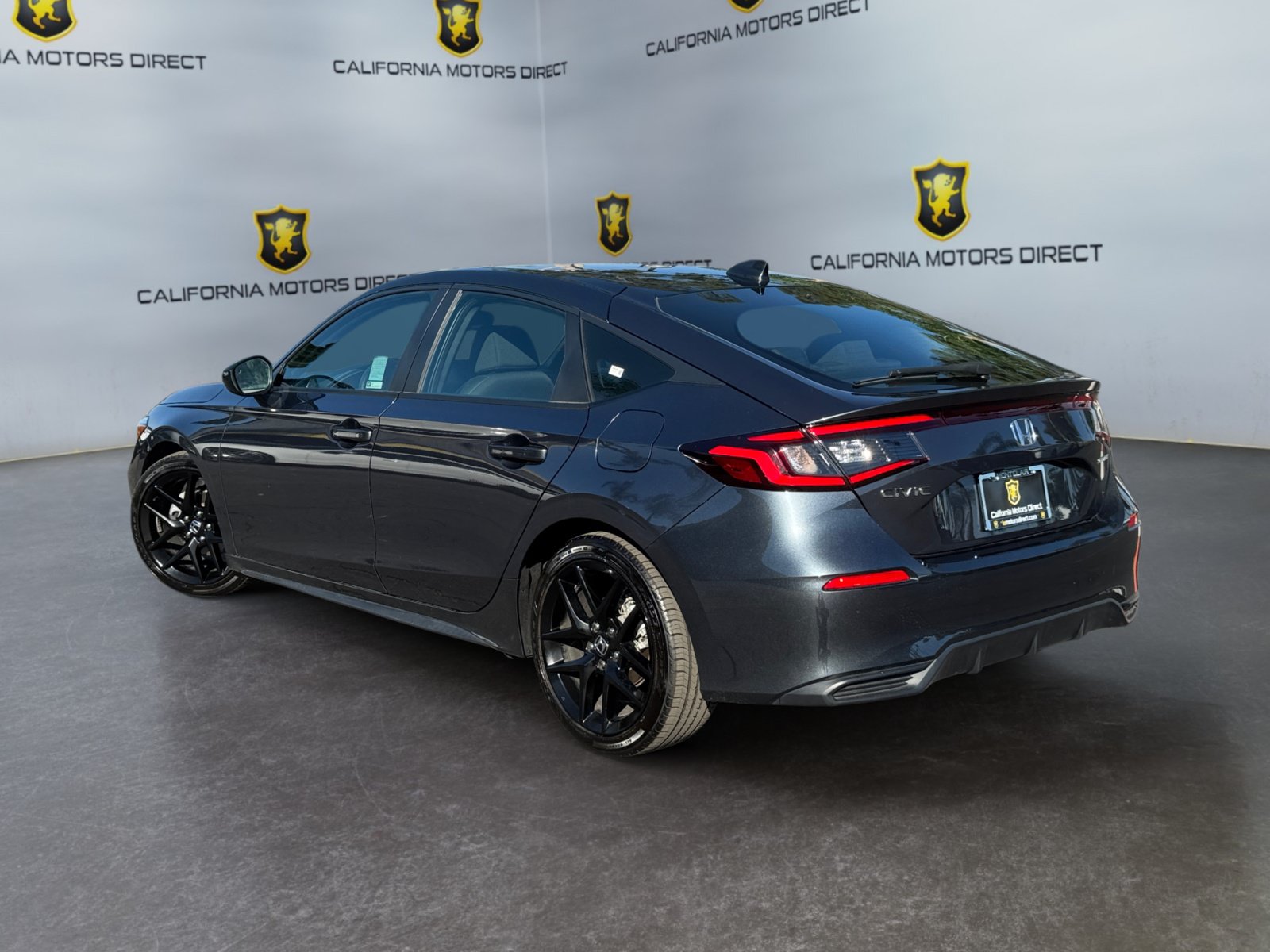 Used 2025 Honda Civic Sport image 3