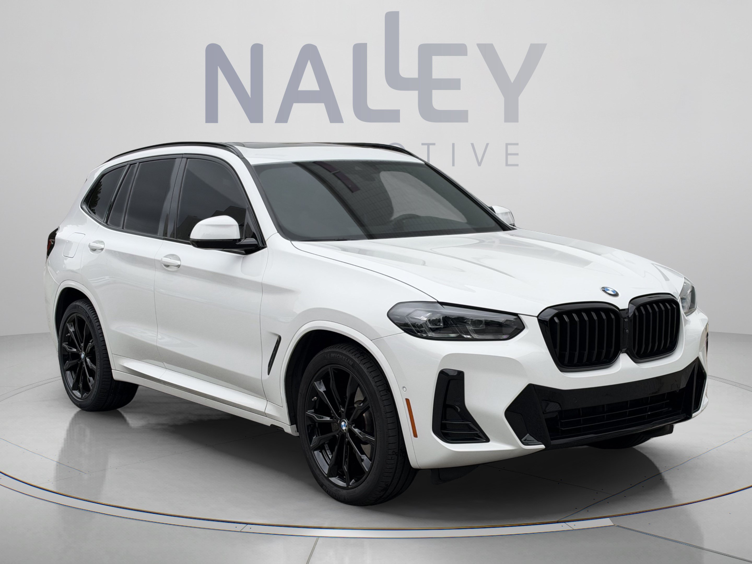 Used 2024 BMW X3 sDrive30i w/ M Sport Package RWD image 5