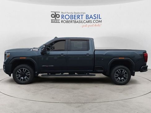 Used 2020 GMC Sierra 2500 AT4 w/ AT4 Premium Package image 2