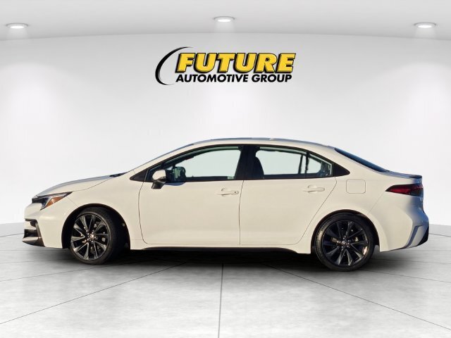 Certified 2024 Toyota Corolla XSE FWD image 9
