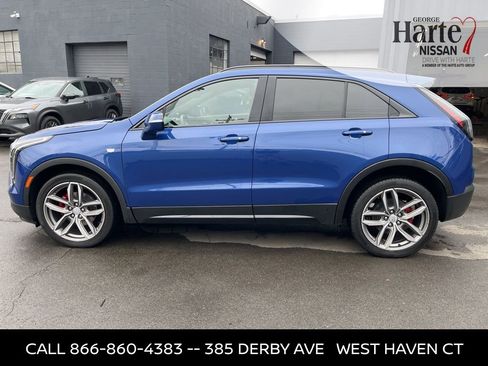Used 2021 Cadillac XT4 Sport w/ Cold Weather Package AWD/4WD image 6