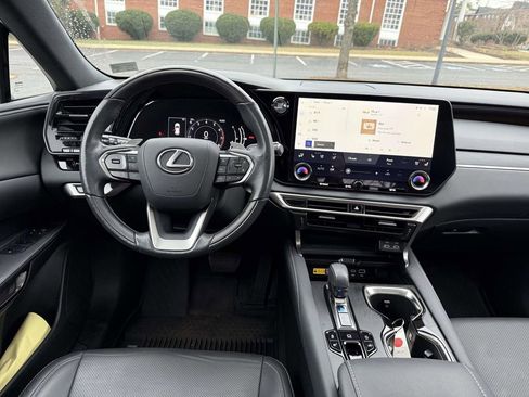 Used 2023 Lexus RX 350 Premium image 8