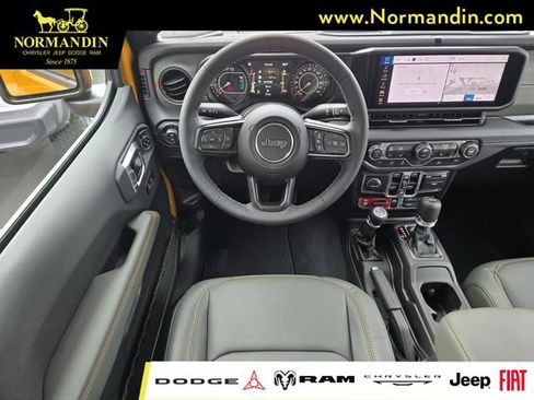 New 2026 Jeep Gladiator Mojave AWD/4WD image 6