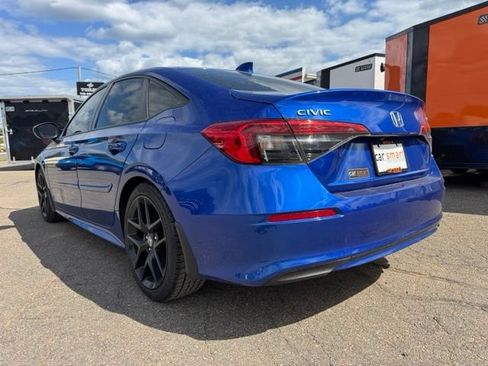 Used 2023 Honda Civic Sport image 5
