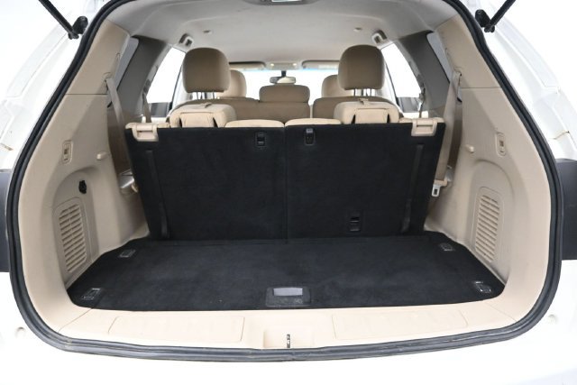 Used 2016 Nissan Pathfinder SV FWD image 29