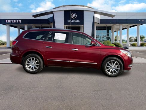 Used 2016 Buick Enclave Leather image 2