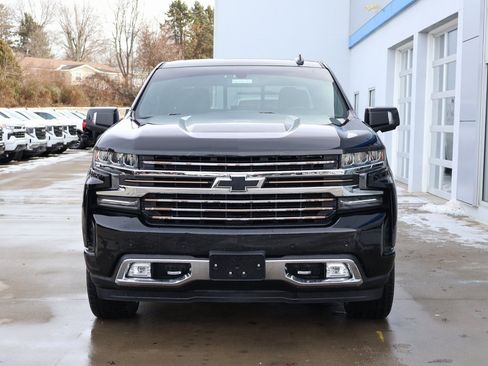 Used 2019 Chevrolet Silverado 1500 High Country w/ Z71 Off-Road Package image 5