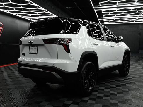 New 2026 Chevrolet Equinox LT FWD image 9