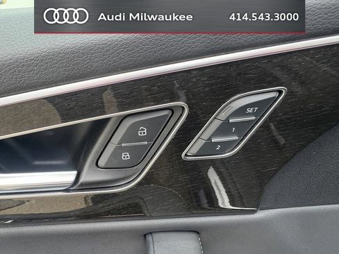 Used 2023 Audi Q8 Premium Plus w/ Premium Plus Package AWD/4WD image 7