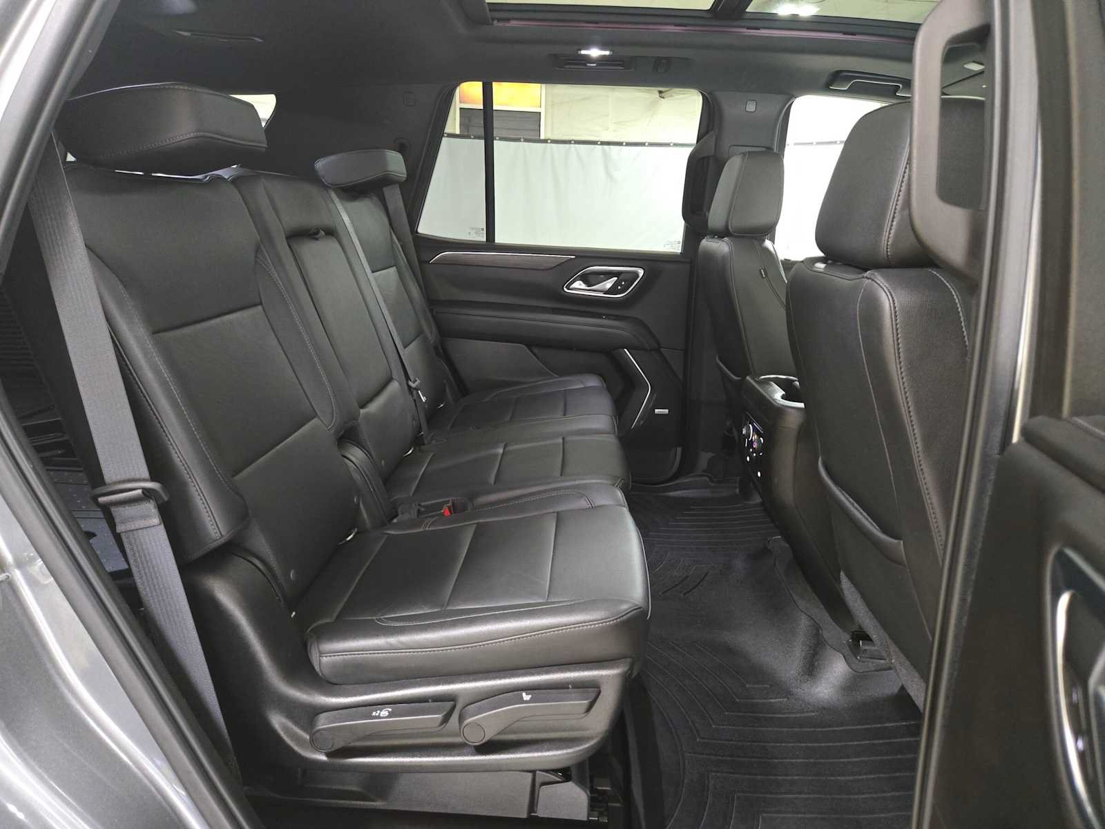 Used 2021 Chevrolet Tahoe LT AWD/4WD image 12