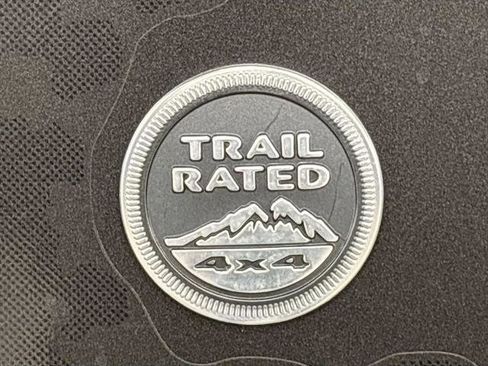 Used 2016 Jeep Wrangler Unlimited Sahara AWD/4WD image 23