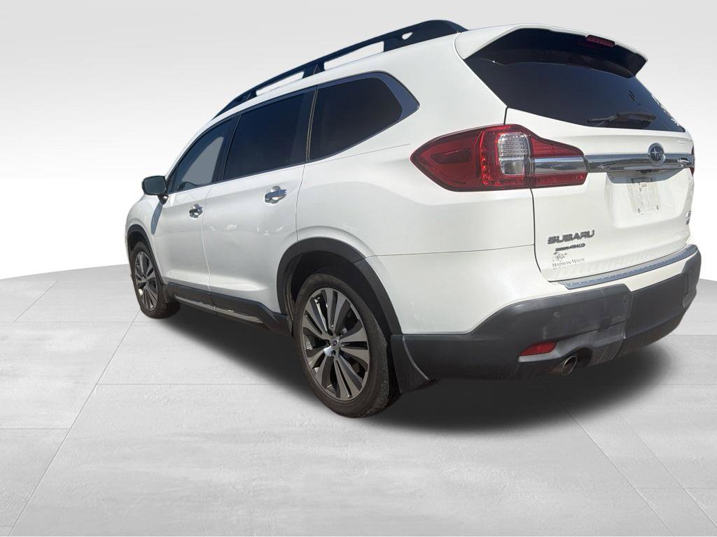 Used 2019 Subaru Ascent Touring w/ Popular Package #2 AWD/4WD image 4