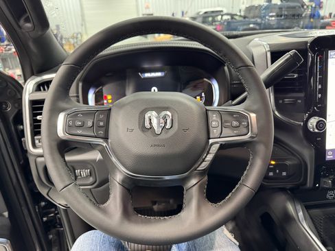 New 2025 RAM 4500 4x4 Crew Cab DRW w/ Laramie Trim Package image 27