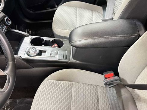 Used 2021 Ford Escape SE w/ Convenience Package AWD/4WD image 23