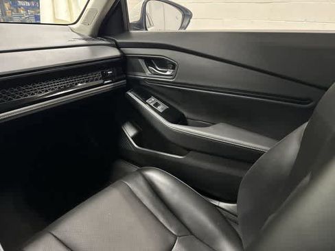 Used 2025 Honda Accord Touring image 13