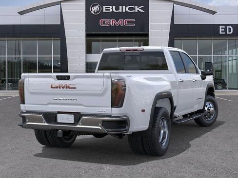 New 2025 GMC Sierra 3500 SLT w/ SLT Premium Package image 4