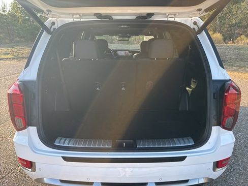 Used 2022 Hyundai Palisade Calligraphy image 10