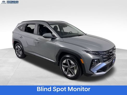 Certified 2025 Hyundai Tucson SEL FWD image 7