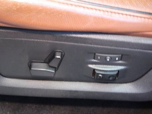 Used 2017 RAM 1500 Laramie Longhorn image 19