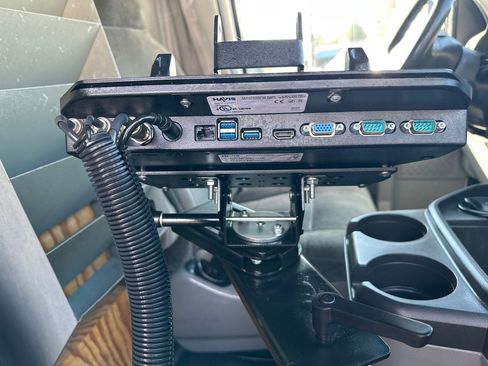 Used 2011 Ford E-350 and Econoline 350 Super Duty w/ PWR Group image 24