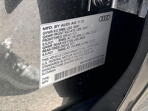 New 2026 Audi Q7 3.0T Prestige image 13