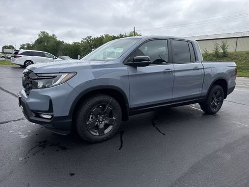 New 2026 Honda Ridgeline TrailSport image 2