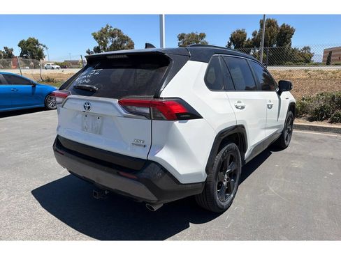 Used 2019 Toyota RAV4 XSE AWD/4WD image 5