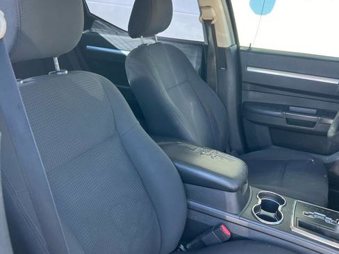 Used 2010 Dodge Charger SXT RWD image 10